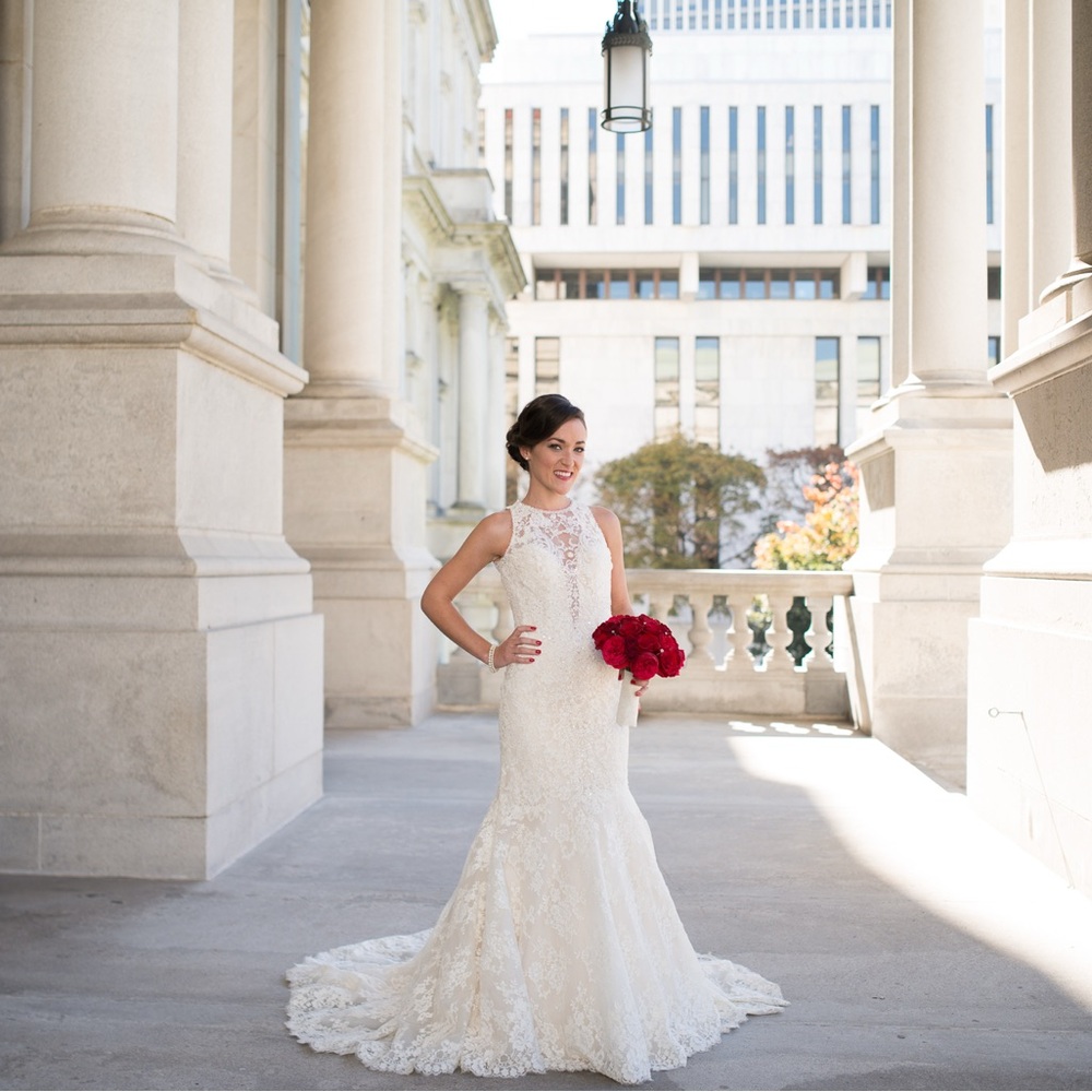Elegant Ivory Lace Mermaid Wedding Dress with Illusion Neckline